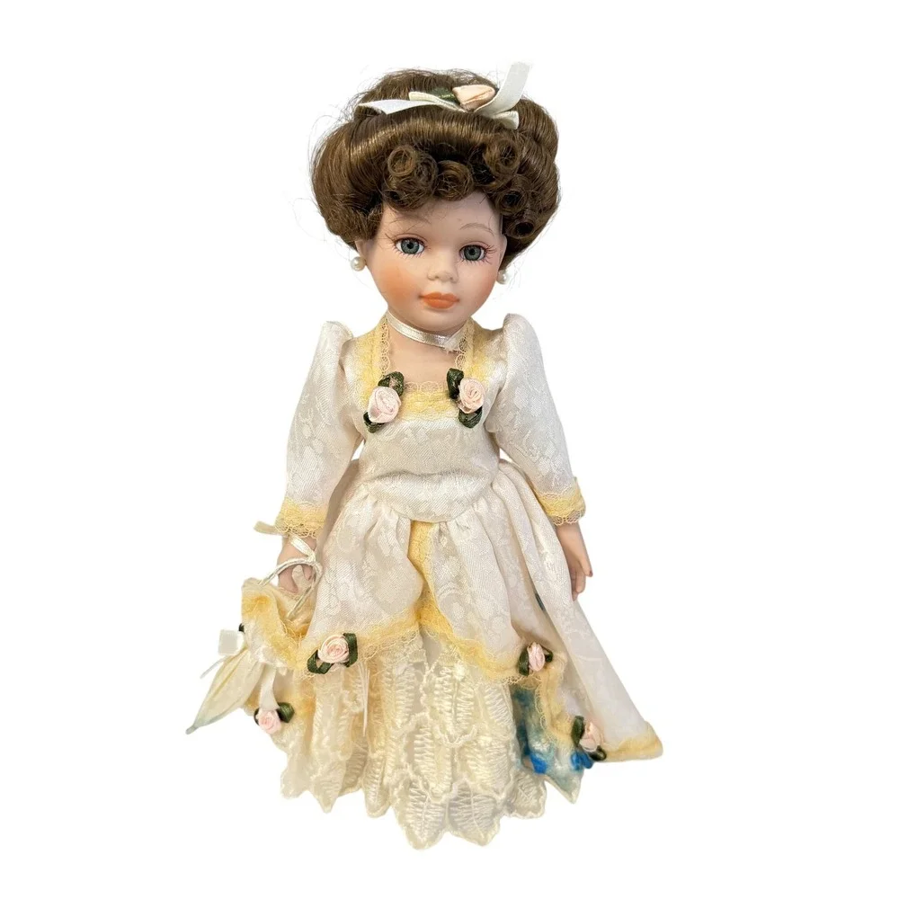 Victorian Porcelain Doll 11 Inch Cream Lace Dress Parasol Stand Brunette